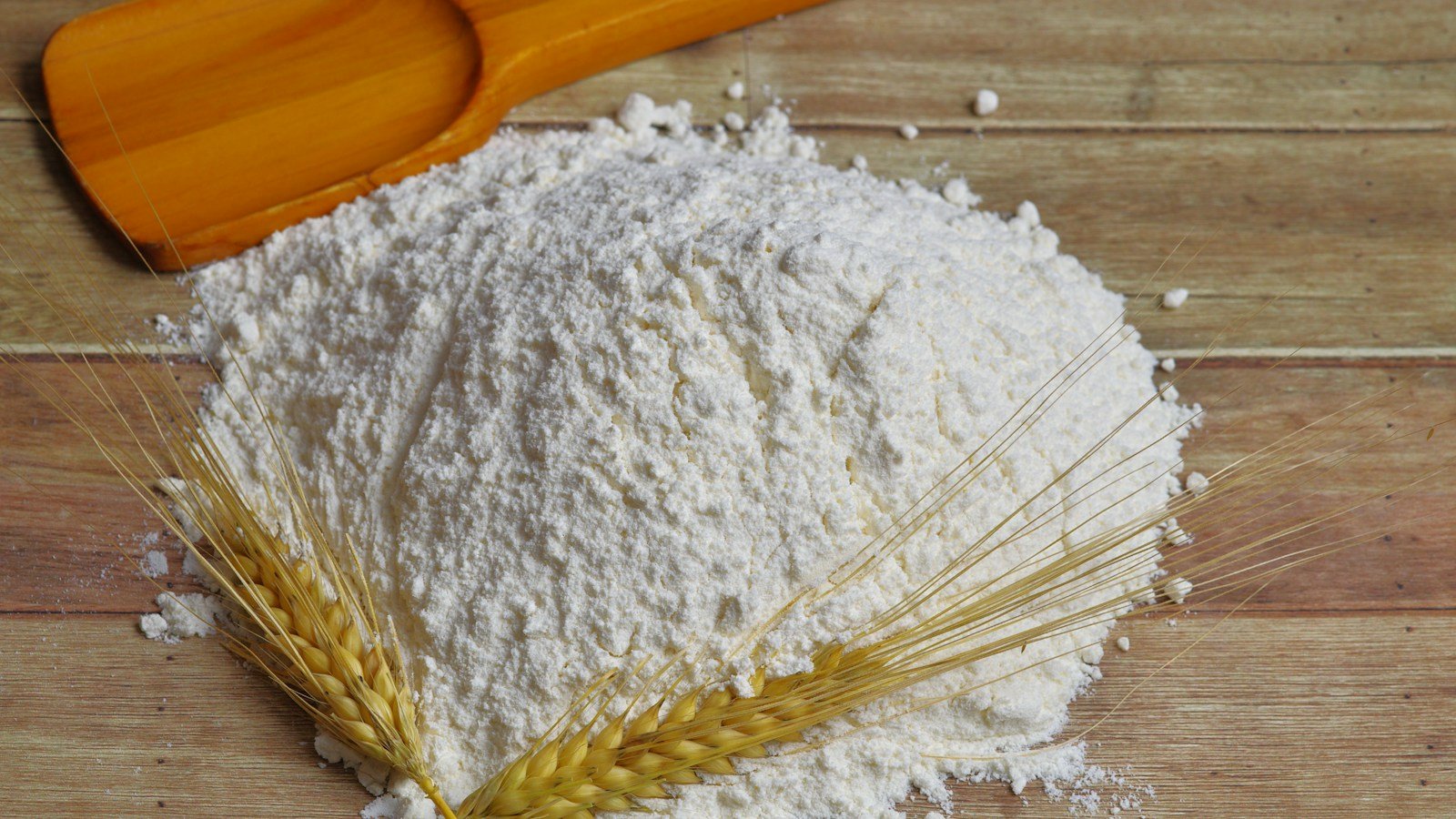 Farine et levure pour machine à pain : le guide complet